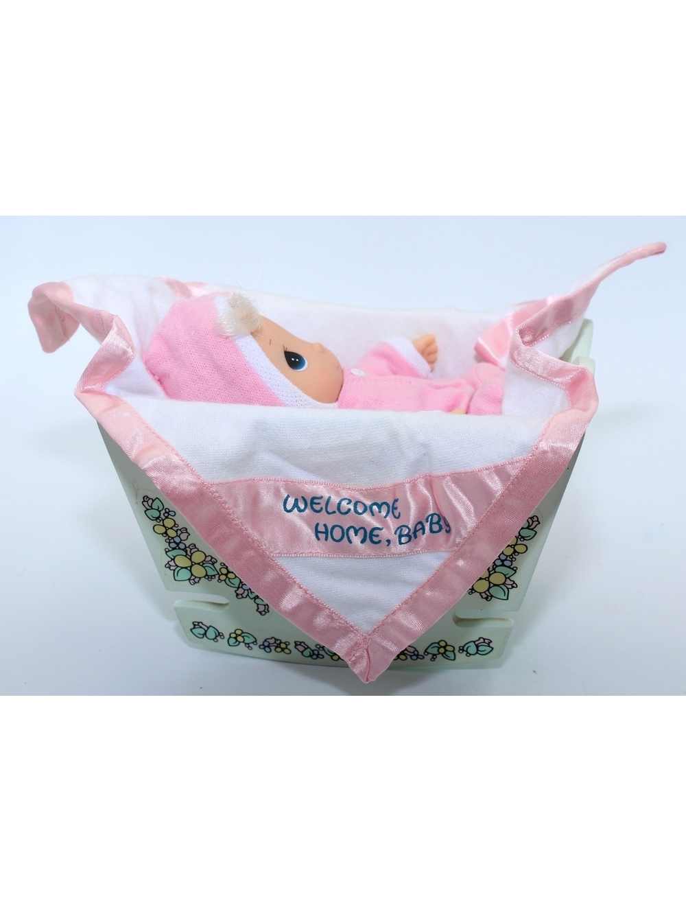 Vintage Precious Moments Welcome Home, Baby Its A Girl Infant Baby Doll Crib